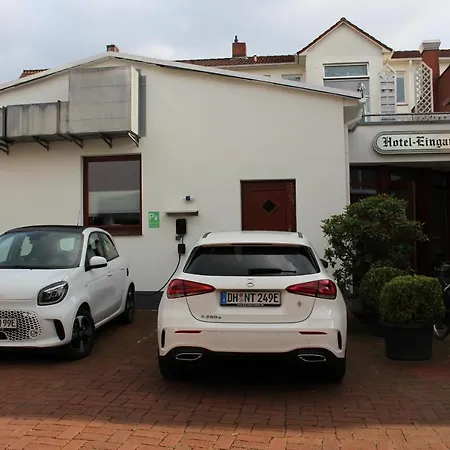 Schloemer מלון 3*